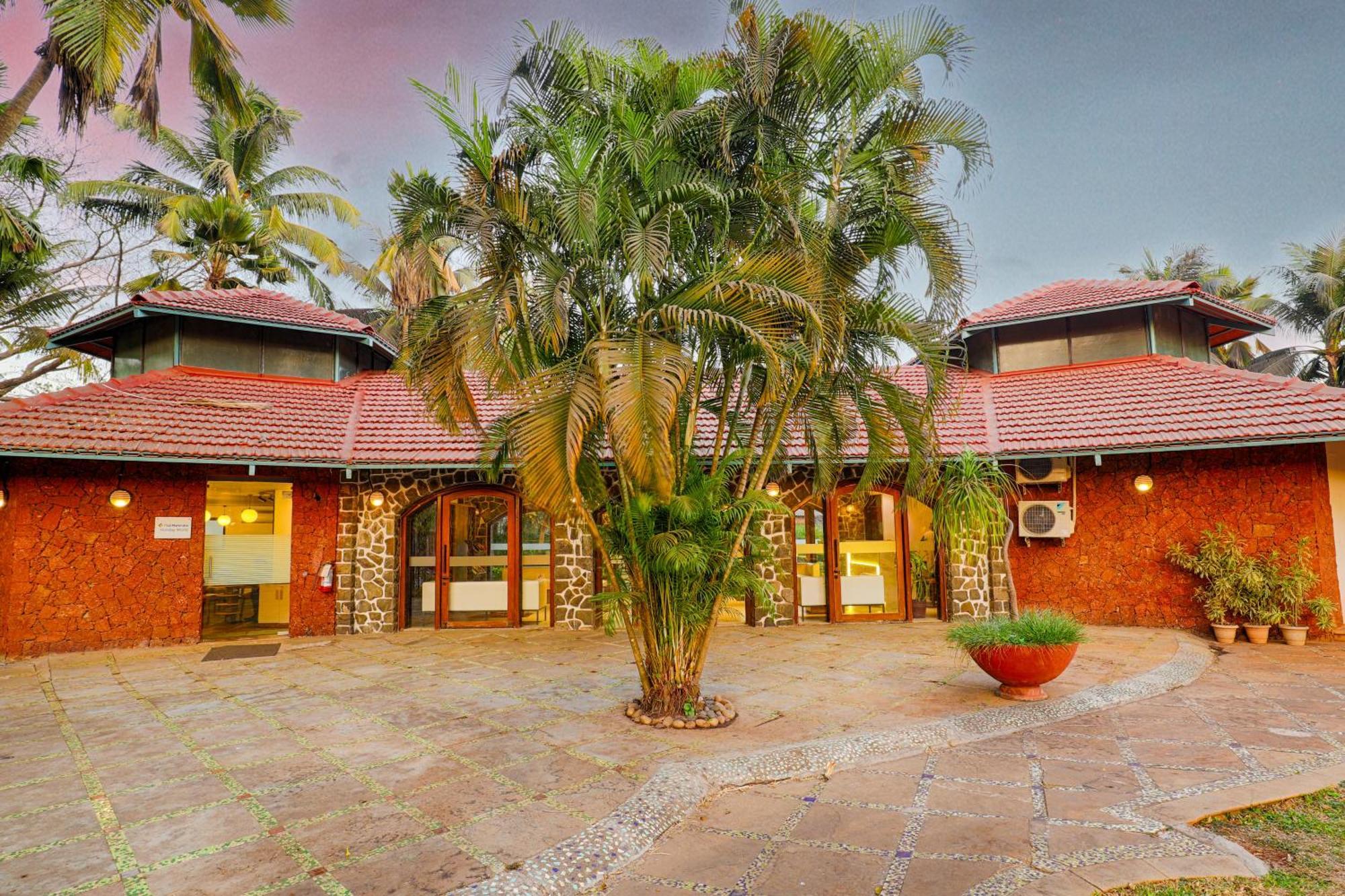 Tropicana Resort & Spa Alibaug Алибаг Екстериор снимка