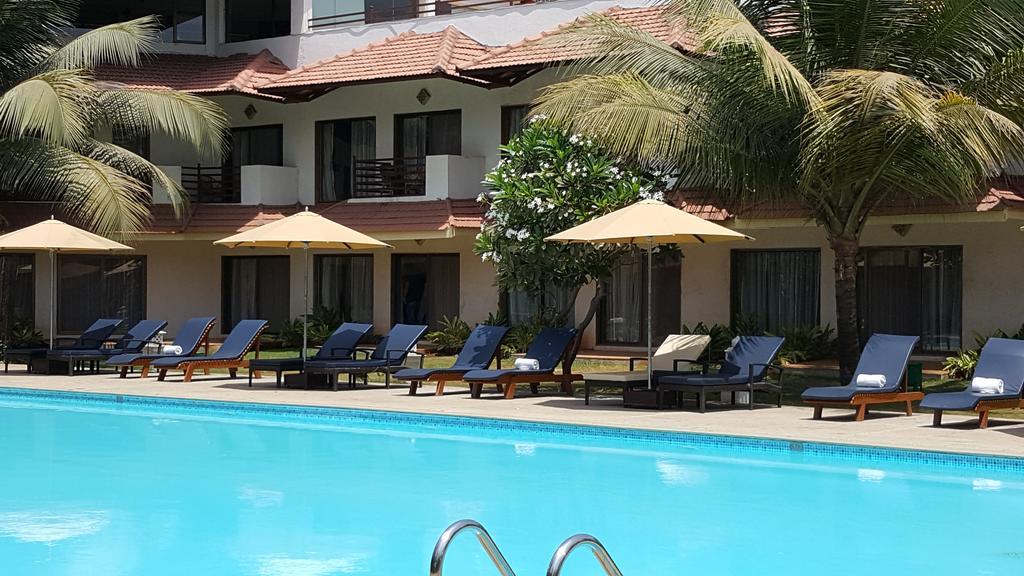Tropicana Resort & Spa Alibaug Алибаг Екстериор снимка